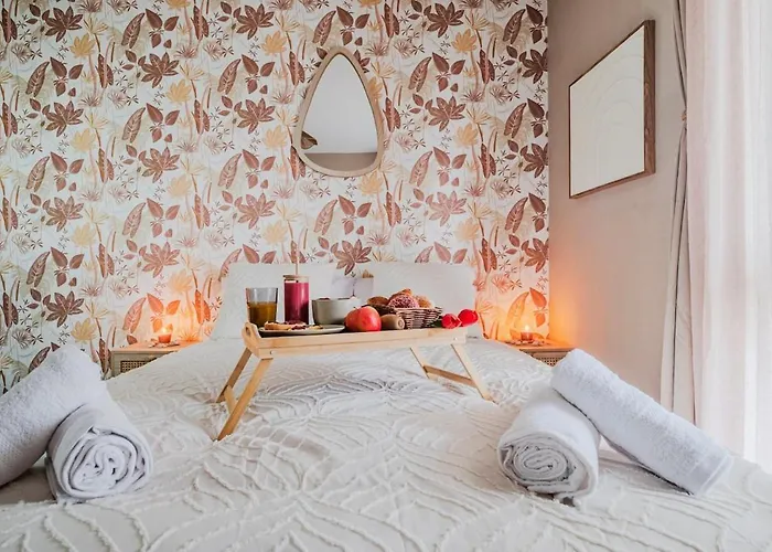 Le Floréal - Netflix I Centre -ville I 2 Min Allemagne Appartement *