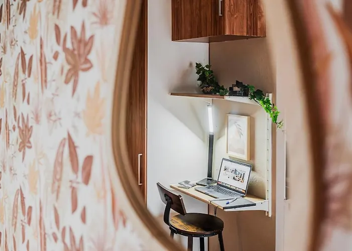 Le Floréal - Netflix I Centre -ville I 2 Min Allemagne Appartement *