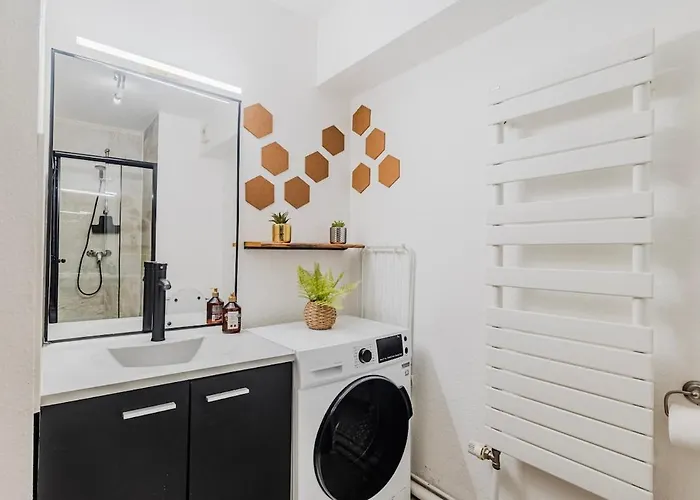 Le Floreal - Netflix I Centre -ville I 2 Min Allemagne *